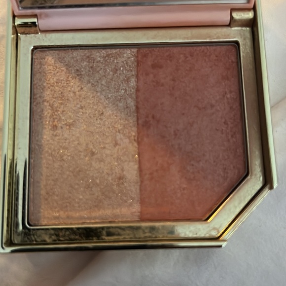 Too faced fruit, cocktail, blush duo in Barry and bubbly - Picture 2 of 3